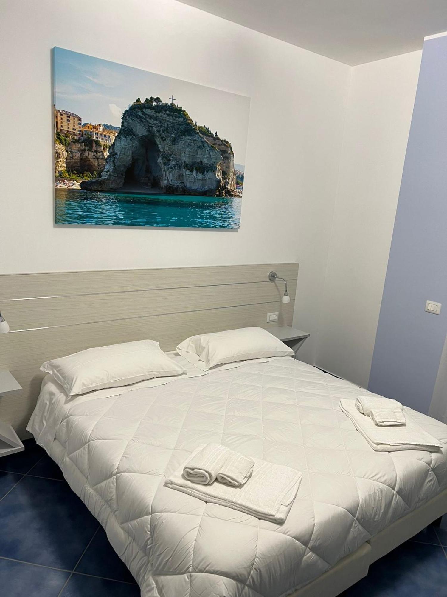 Hotel La Giara Zambrone Exterior photo